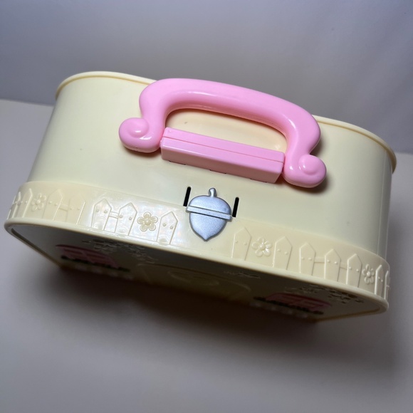 Lil Woodzeez  Bakery Travel Suitcase Replacement  Yellow Case ONLY No Figures - Picture 2 of 6